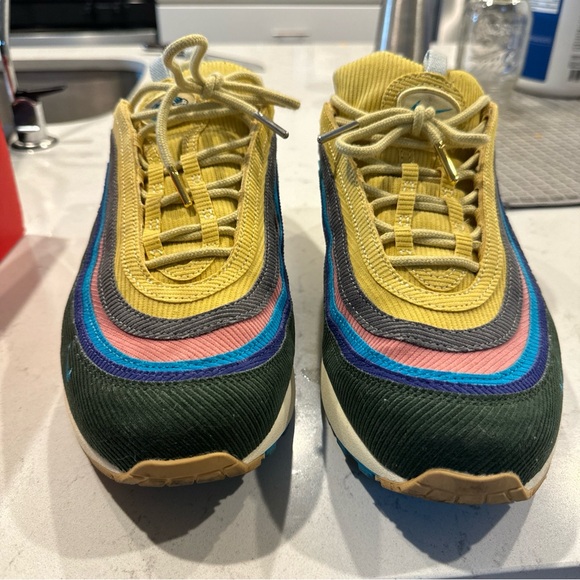 AirMax 97 sean weather-spoon. Barley worn. - Picture 4 of 9